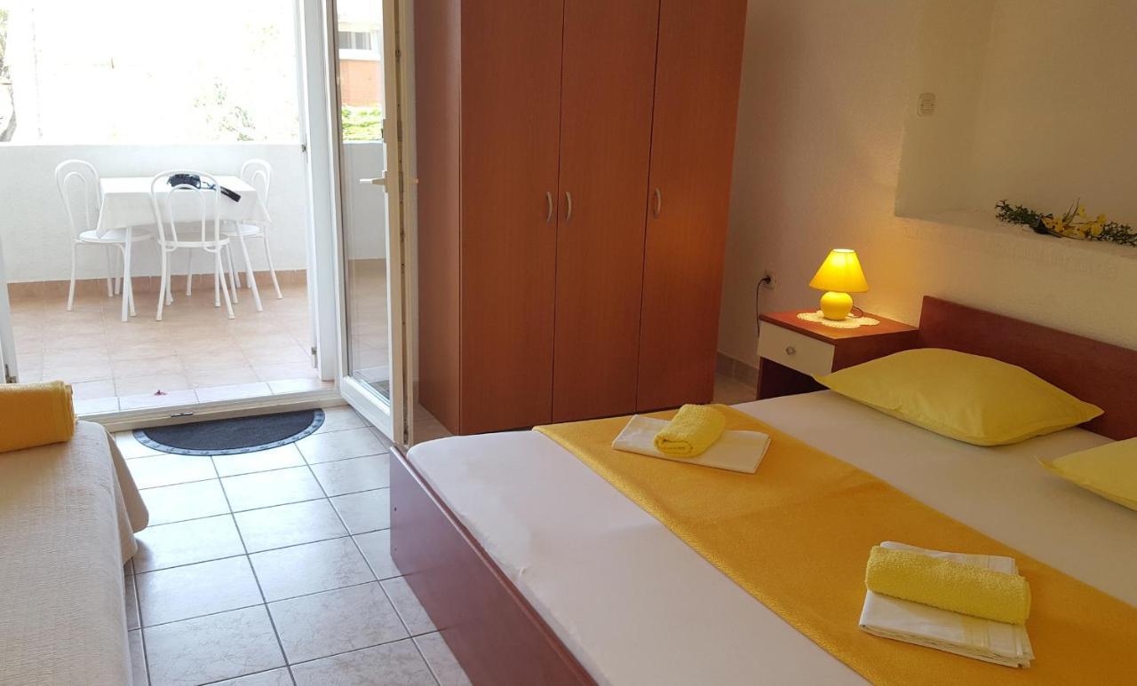 Apartments With A Parking Space Gradac, Makarska - 11332 Gradac  Exterior photo