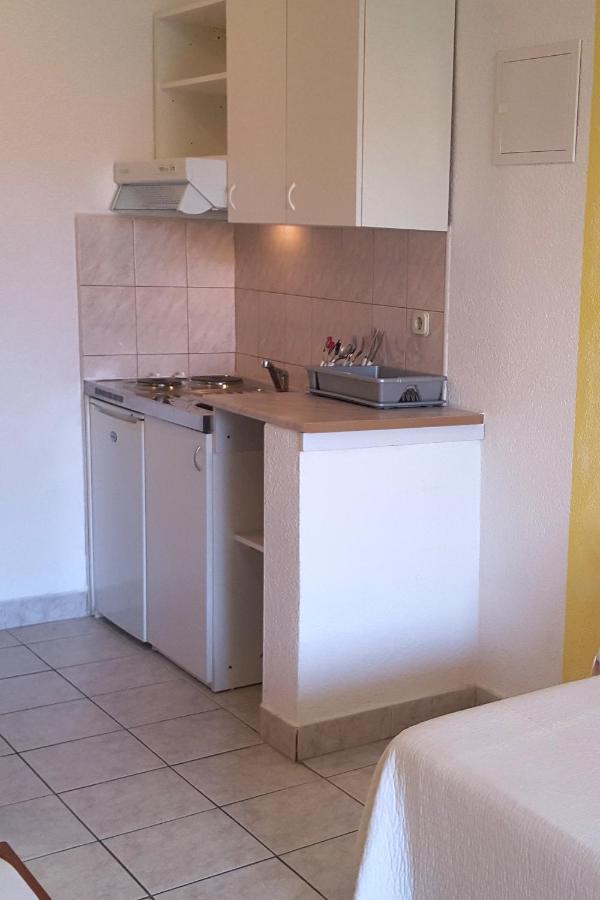 Apartments With A Parking Space Gradac, Makarska - 11332 Gradac  Exterior photo