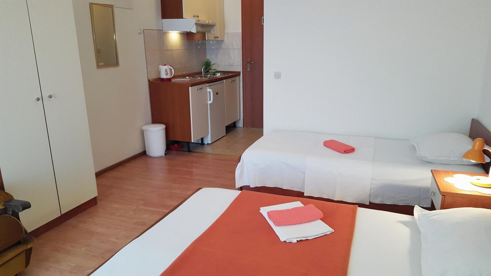 Apartments With A Parking Space Gradac, Makarska - 11332 Gradac  Exterior photo